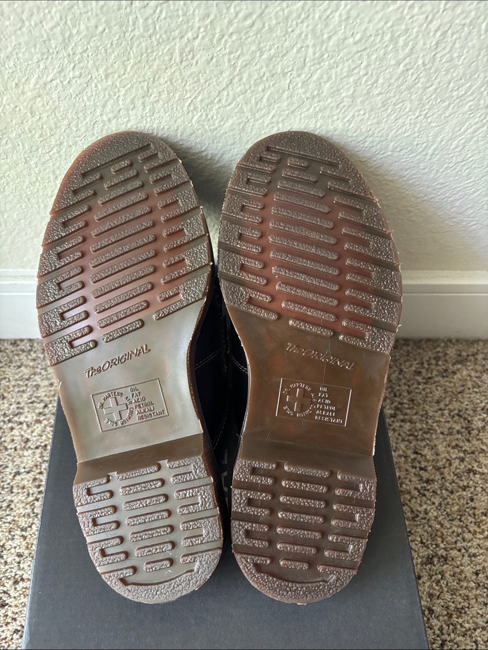 Dr. Martens Adrian Mule Sz 8 - Like New - Picture 5 of 5